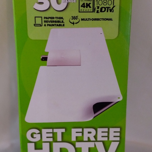 Mohu Leaf Metro Indoor HDTV Antenna - Picture 2 of 11